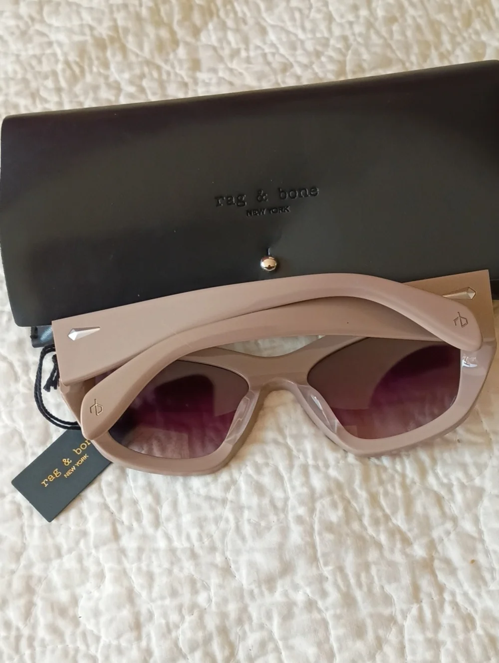 RAG & BONE Pale Taupe Cat-Eye Sunglasses, Case, Fabric Pouch, Paperwork, NWT